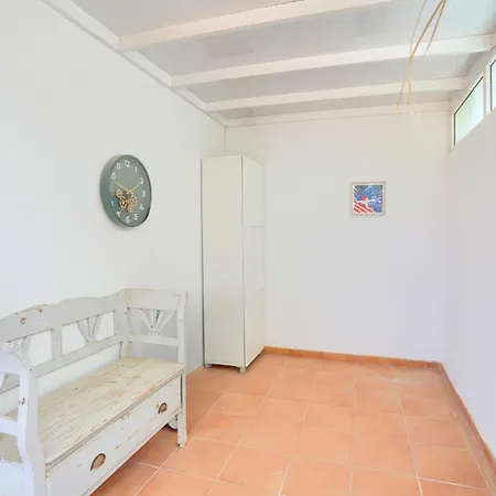 Vero - Private In Vila *